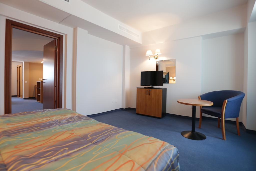 Savoy Hotel Mamaia Eksteriør bilde