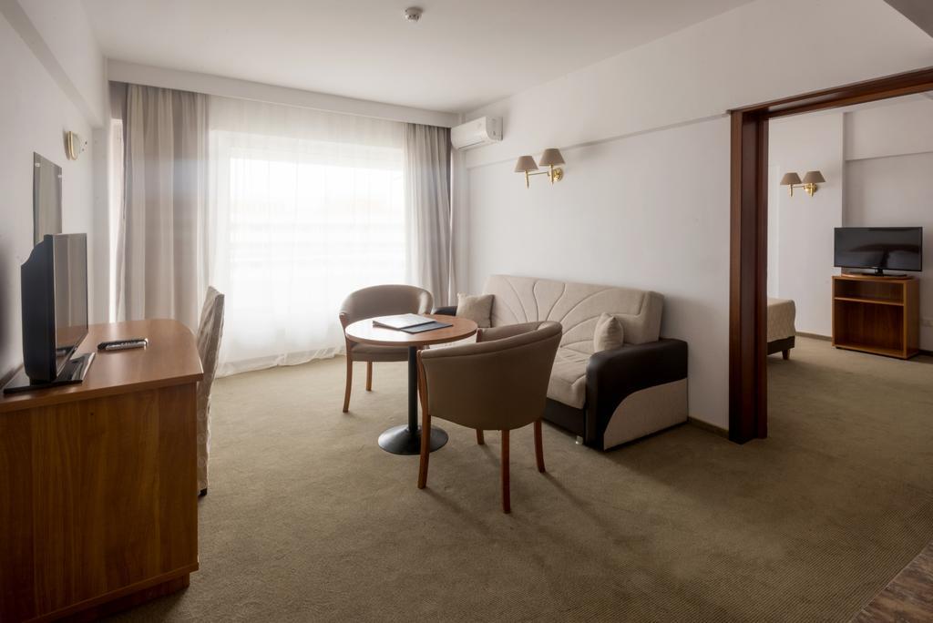 Savoy Hotel Mamaia Eksteriør bilde